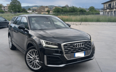 AUDI Q2