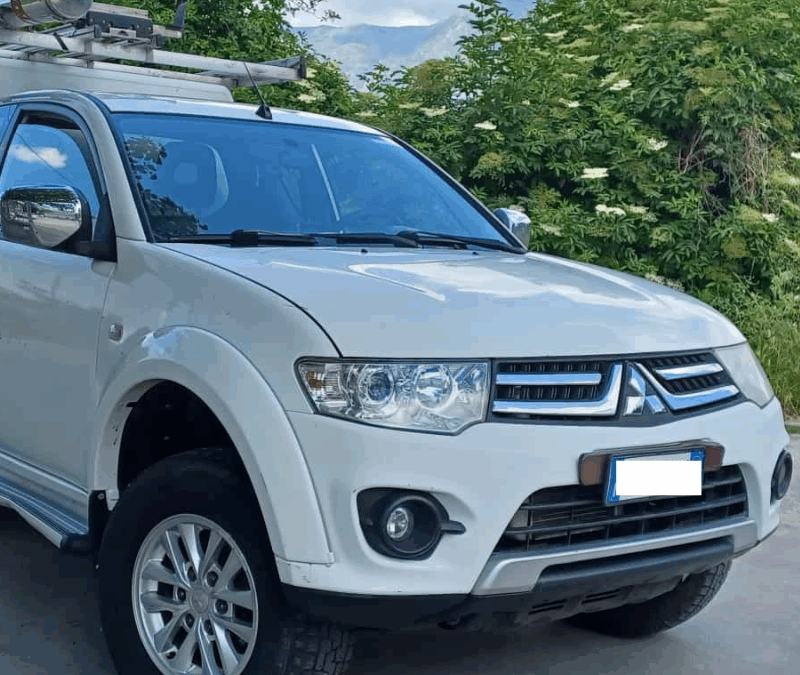 MITSUBISHI ML 200