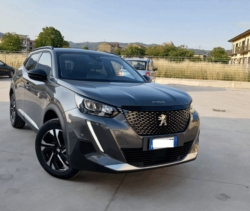 PEUGEOT 2008