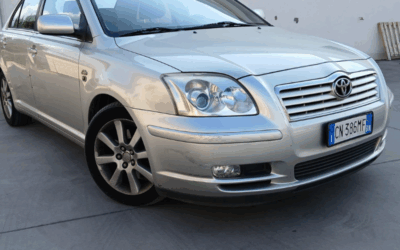 TOYOTA AVENSIS