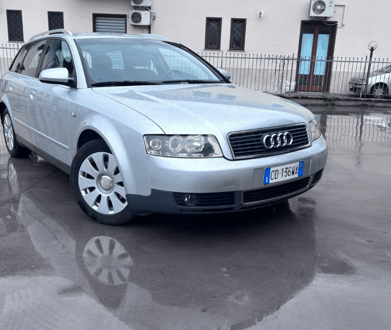 AUDI A 4
